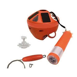 GRIPPY: grippiale leggero e compatto, con cima autoavvolgente in trecciato ultraresistente e illuminazione notturna automatica a ricarica solare