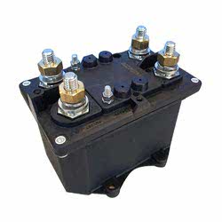 Staccabatteria automatico bipolare (teleruttore generale di corrente con alimentazione separata della bobina)