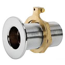 Flush threaded skin fitting