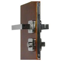 Handle kit + internal latch