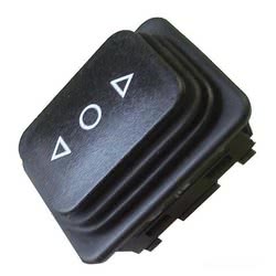 Interruttore (on) off (on)