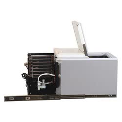 Fabbricatore di ghiaccio ISOTHERM IceDrink BI29 by Indel Webasto