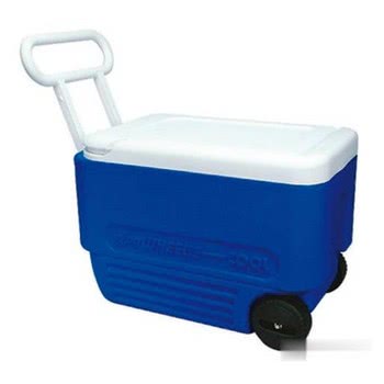 IGLOO Wheelie 38 icebox