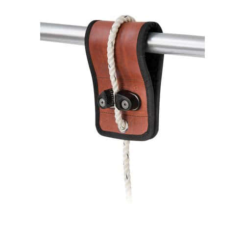 Leather hooking device for fenders